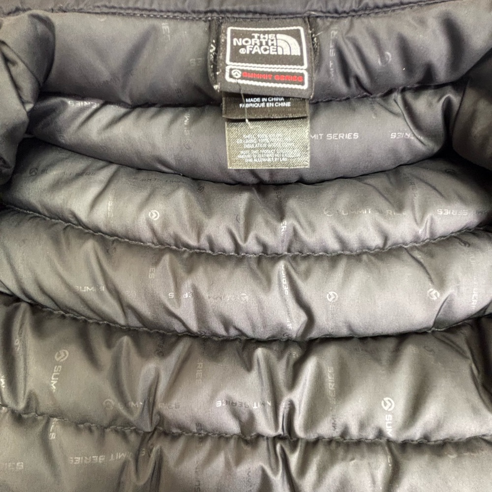 The North Face Summit Series Pertex Quantum Down Vest Women's S Black Puffer - Picture 9 of 13